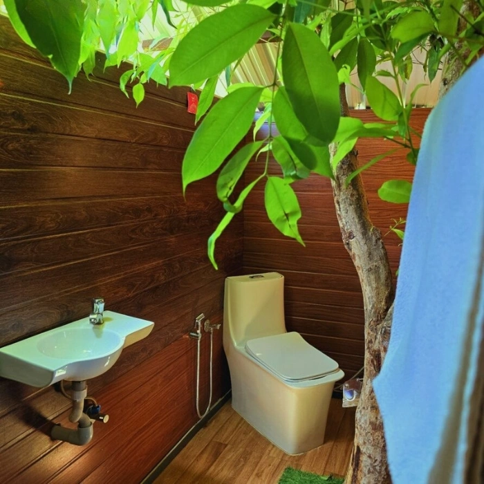 5tree house 700 x 700 (8)